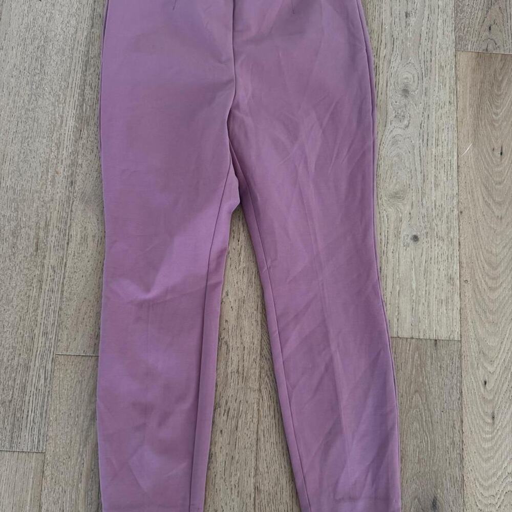 White house black market pink